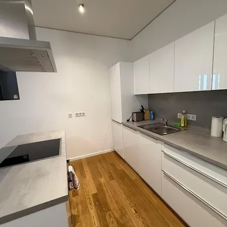 1 Bedroom Flat In